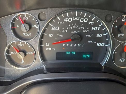 New 2025 Chevrolet Express 2500 w/ Driver Convenience Package image 15