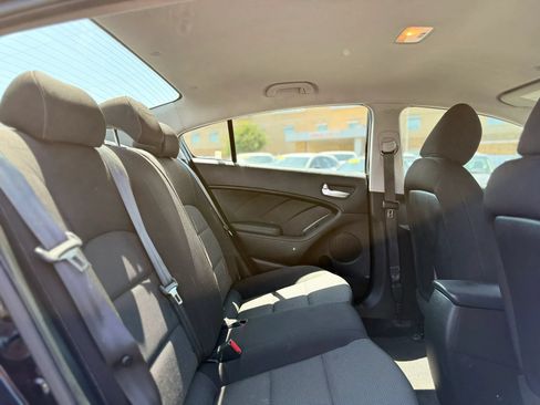Used 2018 Kia Forte LX w/ LX Rear Camera Package FWD image 22
