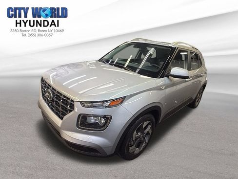 Used 2022 Hyundai Venue SEL w/ Cargo Package FWD image 1