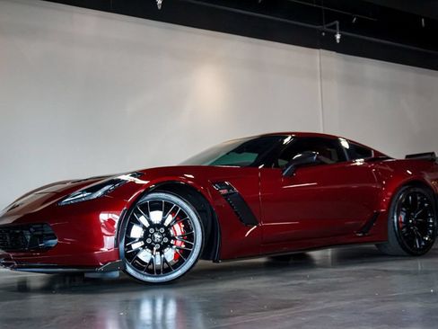 Used 2019 Chevrolet Corvette Z06 RWD image 91