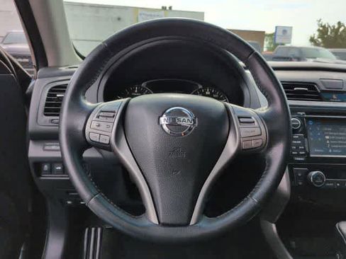 Used 2015 Nissan Altima 2.5 FWD image 24