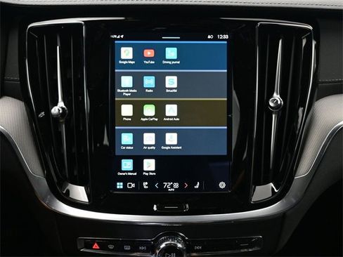 Used 2024 Volvo S60 T8 Ultimate image 20