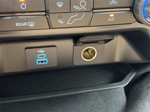 Used 2025 Ford F250 XLT w/ 360-Degree Camera Package image 23