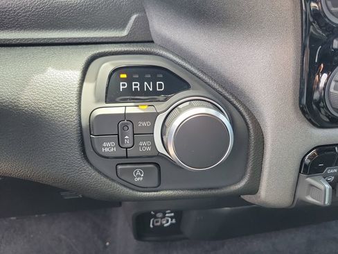 Used 2026 RAM 1500 Express AWD/4WD image 24