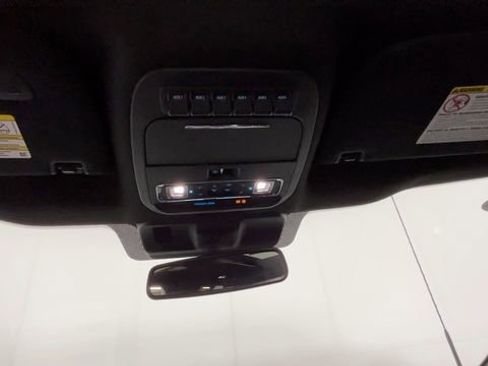 Used 2024 Ford F350 Platinum AWD/4WD image 34