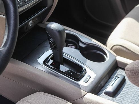Used 2016 Honda Pilot EX image 20