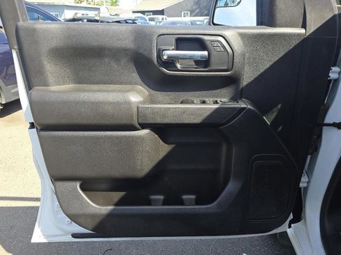 Used 2022 Chevrolet Silverado 1500 Custom w/ Rally Edition image 29