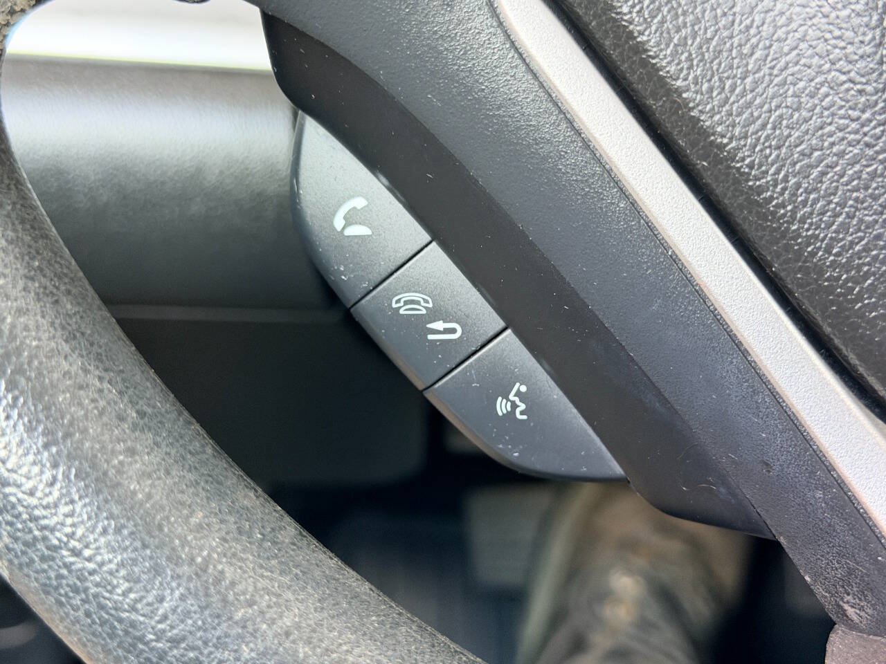 Used 2012 Honda CR-V EX image 35