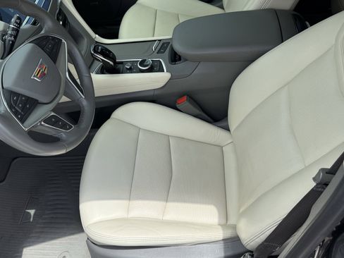 Used 2021 Cadillac XT5 Premium Luxury image 30