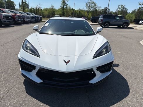 Used 2023 Chevrolet Corvette Stingray Coupe w/ Z51 Performance Package image 3