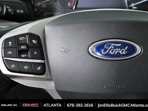 Used 2022 Ford Explorer XLT w/ Equipment Group 202A image 11