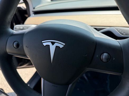 Used 2023 Tesla Model 3 Long Range AWD/4WD image 22