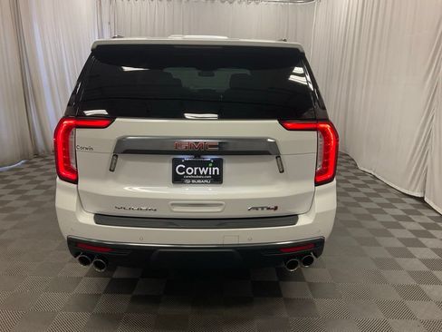 Used 2024 GMC Yukon XL AT4 w/ AT4 Premium Package AWD/4WD image 5