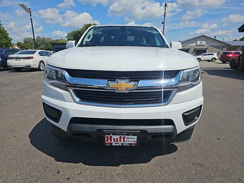 Used 2017 Chevrolet Colorado W/T w/ WT Convenience Package AWD/4WD image 8