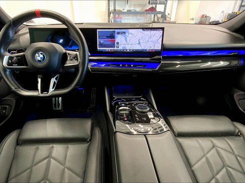 Used 2024 BMW i5 M60 w/ Premium Package AWD/4WD image 12