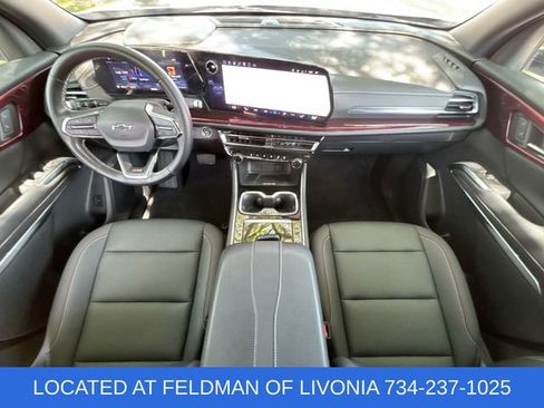 Certified 2025 Chevrolet Traverse Z71 w/ Driver Confidence Package AWD/4WD image 21