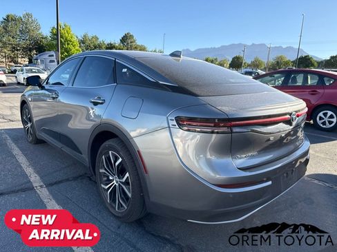 Used 2024 Toyota Crown AWD/4WD image 14