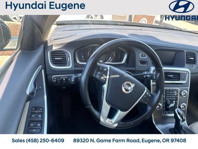 Used 2016 Volvo S60 T5 Premier w/ Convenience Package