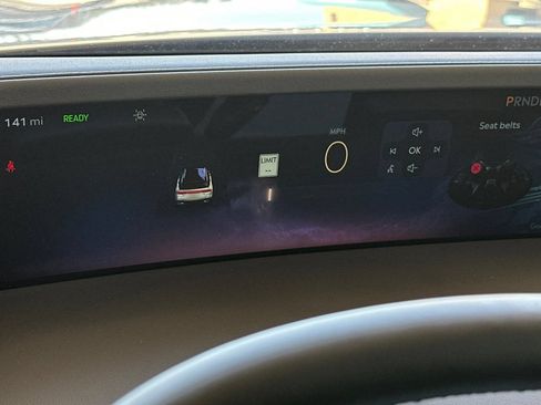 New 2026 Lincoln Nautilus Premier AWD/4WD image 24