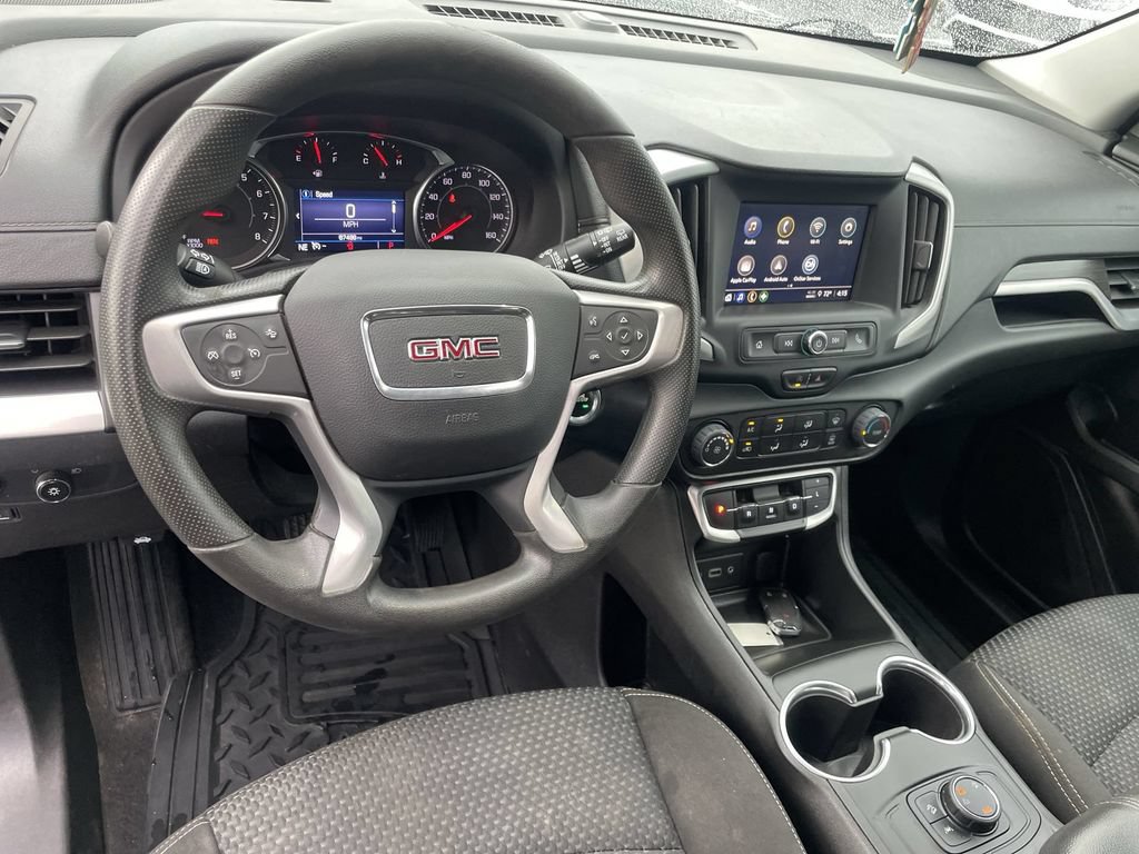 Used 2022 GMC Terrain SLE w/ Elevation Edition AWD/4WD image 10