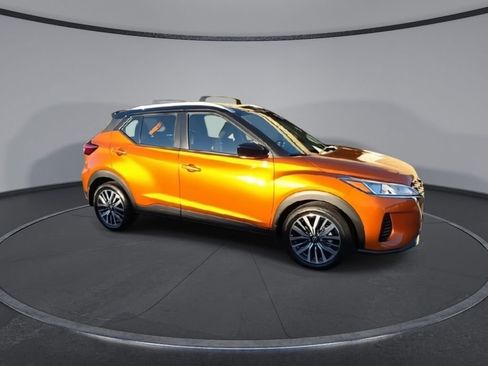 Used 2023 Nissan Kicks SV w/ Interior Electronics Package image 2