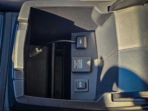 Used 2016 Honda CR-V SE image 26