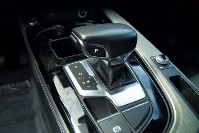 Used 2023 Audi A4 2.0T Premium Plus w/ Premium Plus Package AWD/4WD image 25