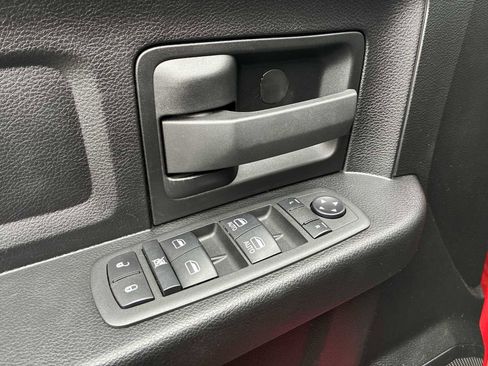 Used 2022 RAM 1500 Express w/ Wheel & Sound Group image 22