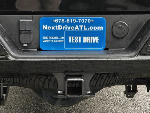 Used 2025 Chevrolet Silverado 2500 LTZ w/ LTZ Plus Package AWD/4WD image 45