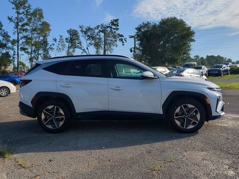 Used 2025 Hyundai Tucson SEL FWD image 4