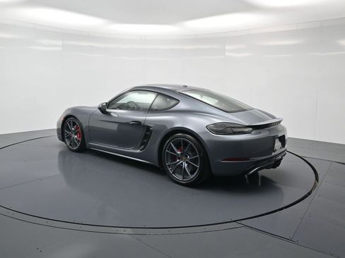 Used 2025 Porsche 718 Cayman S image 3