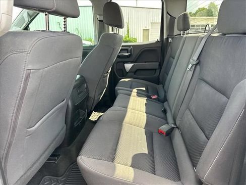Used 2018 Chevrolet Silverado 1500 LT w/ All Star Edition AWD/4WD image 16