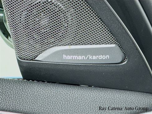 Used 2024 BMW X4 M40i w/ Premium Package image 19