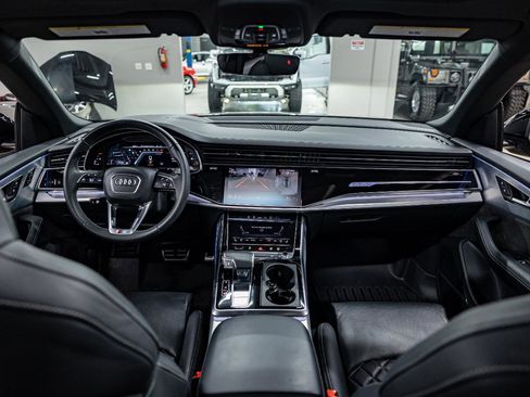Used 2021 Audi SQ8 Prestige w/ Prestige Package AWD/4WD image 8