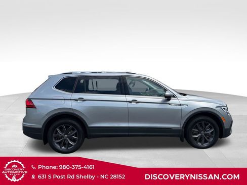 Used 2023 Volkswagen Tiguan SE FWD image 5