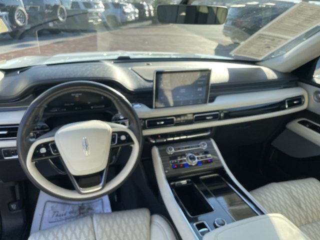 Used 2023 Lincoln Aviator Black Label w/ Jet Package AWD/4WD image 18