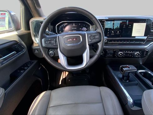 Used 2025 GMC Sierra 1500 SLT w/ SLT Premium Plus Package AWD/4WD image 6