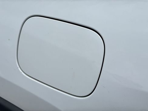 Used 2018 Jeep Grand Cherokee Laredo image 14