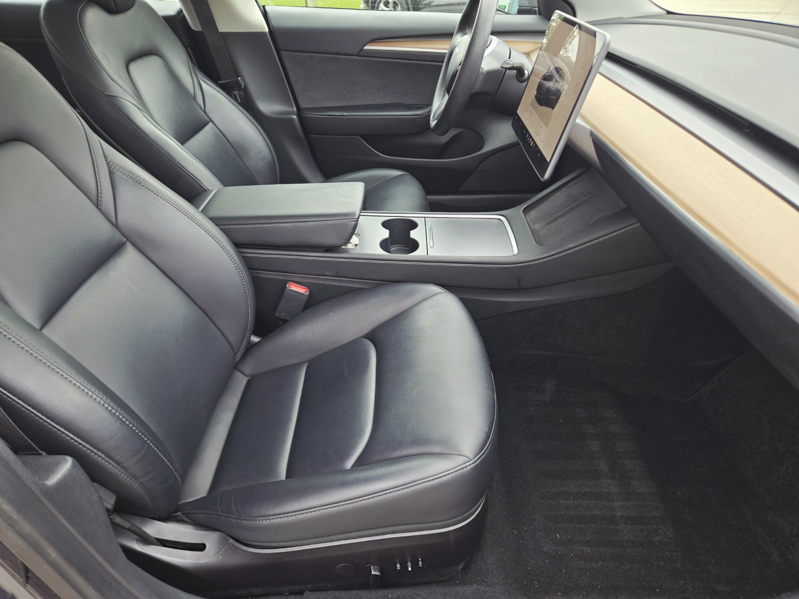 Used 2023 Tesla Model 3 Standard Range RWD image 15