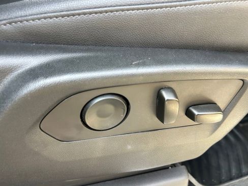 Certified 2022 Chevrolet Silverado 1500 LTZ w/ Z71 Off-Road Package image 56