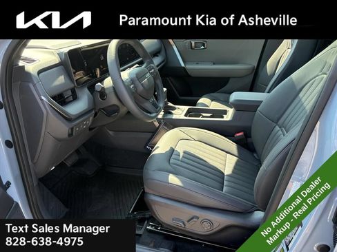 New 2027 Kia Seltos X-Line S w/ X-Line S Premium Package AWD/4WD image 18