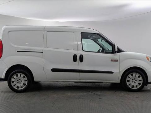 Used 2020 RAM ProMaster City Tradesman SLT FWD image 9