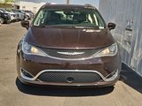 Used 2017 Chrysler Pacifica Touring-L Plus image 2