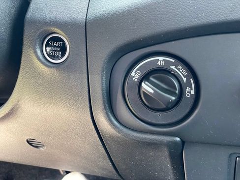 Certified 2022 Nissan Frontier S w/ Technology Package AWD/4WD image 18