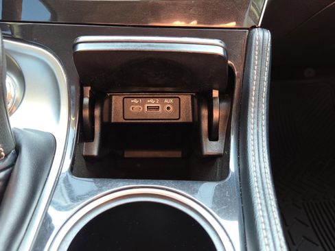 Used 2023 Nissan Maxima Platinum w/ Sport Mat Group FWD image 26