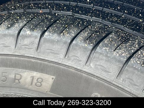 Used 2023 Cadillac XT5 Premium Luxury image 9