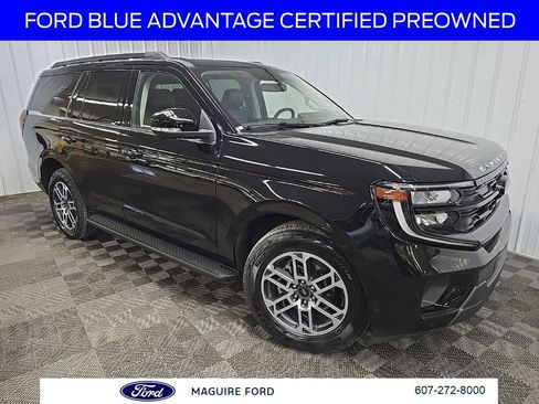 Certified 2025 Ford Expedition Active AWD/4WD image 9