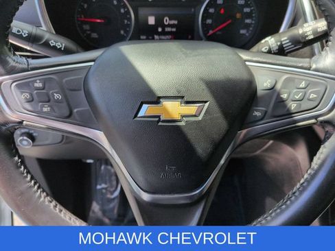 Used 2019 Chevrolet Equinox LT w/ Sun & Navigation Package AWD/4WD image 12