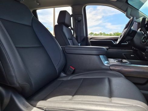 Used 2025 GMC Sierra 2500 SLT w/ SLT Premium Package AWD/4WD image 15