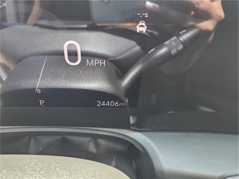 Used 2025 Buick Encore GX Preferred FWD image 15